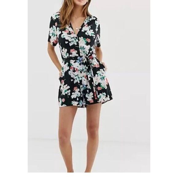 Abercrombie & Fitch Romper Women's XS Black Floral Button Up Revere Collar belt - Picture 1 of 8